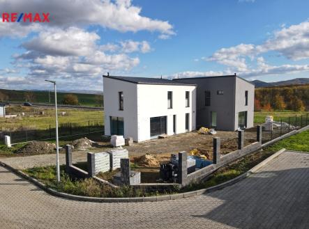 novostavba-kladruby-rodinny-dum-martin-strojsa-remax-reality004.jpg | Prodej - dům/vila, 104 m²