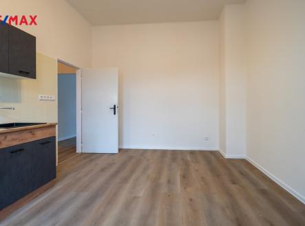 kuchyně | Pronájem bytu, 2+1, 75 m²