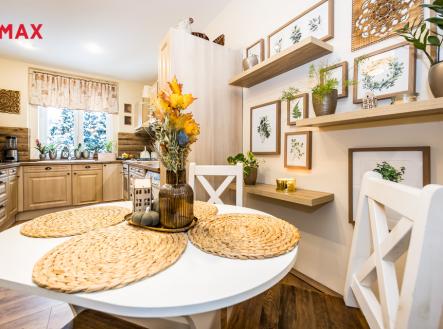 Jídelna | Prodej - dům/vila, 234 m²