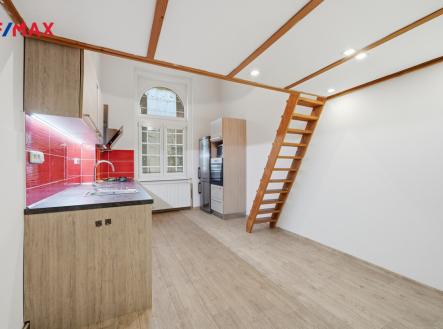 byt-17-listopadu-decin-martin-strojsa-remax-reality003.jpg | Prodej bytu, 1+1, 53 m²