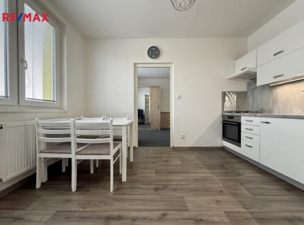 003.jpg | Pronájem bytu, 1+1, 36 m²