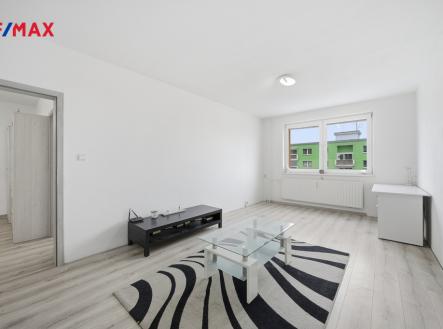 byt-jecna-klasterec-nad-ohri-michal-vais-remax-reality002.jpg | Prodej bytu, 4+1, 75 m²