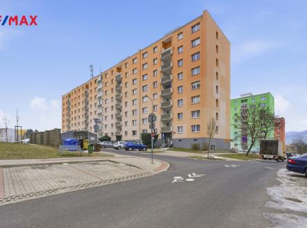 byt-jecna-klasterec-nad-ohri-michal-vais-remax-reality001.jpg | Prodej bytu, 4+1, 75 m²
