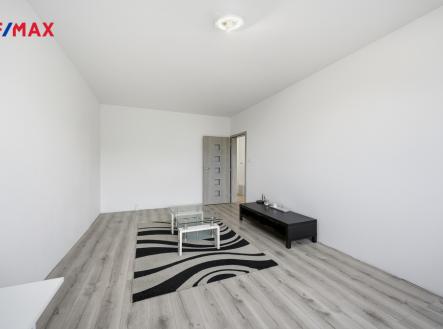 byt-jecna-klasterec-nad-ohri-michal-vais-remax-reality003.jpg | Prodej bytu, 4+1, 75 m²