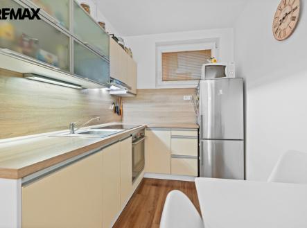 3.jpg | Prodej bytu, 2+kk, 44 m²