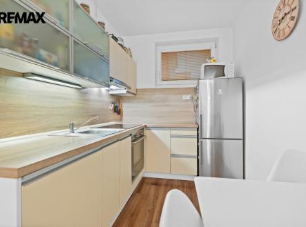 3.jpg | Prodej bytu, 2+kk, 44 m²