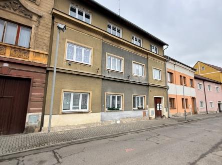 ab20448f-f81a-4d55-befc-148e034a7158.jpg | Prodej - nájemní dům, 397 m²