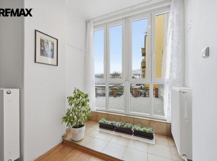 byt-palachova-llitomerice-martin-strojsa-remax-reality004.jpg | Prodej bytu, 2+kk, 70 m²