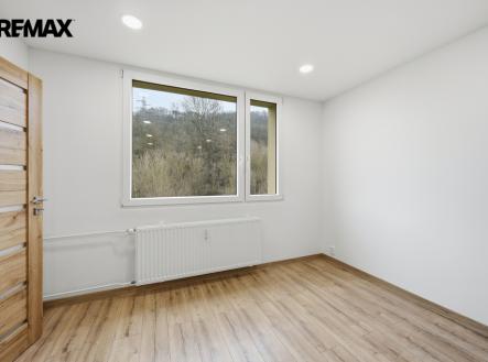 byt-picassova-usti-nad-labem-martin-strojsa-remax-reality003.jpg | Prodej bytu, 3+kk, 62 m²