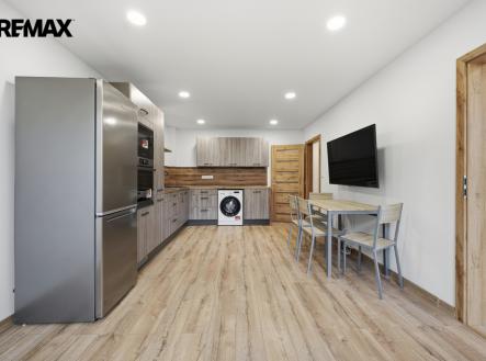 byt-picassova-usti-nad-labem-martin-strojsa-remax-reality004.jpg | Prodej bytu, 3+kk, 62 m²