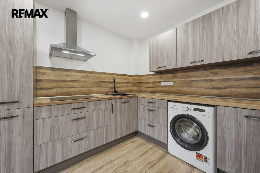 byt-picassova-usti-nad-labem-martin-strojsa-remax-reality001.jpg