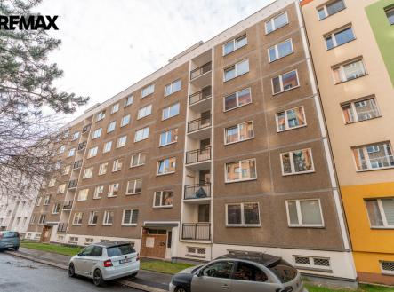 Budova | Pronájem bytu, 1+1, 40 m²