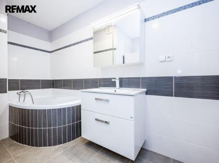 vha9304.jpg | Prodej bytu, 3+1, 81 m²