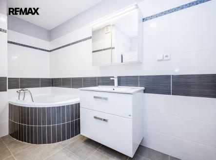 vha9304.jpg | Prodej bytu, 3+1, 81 m²