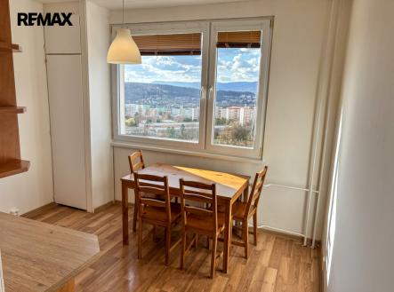 jídelna | Pronájem bytu, 1+1, 42 m²