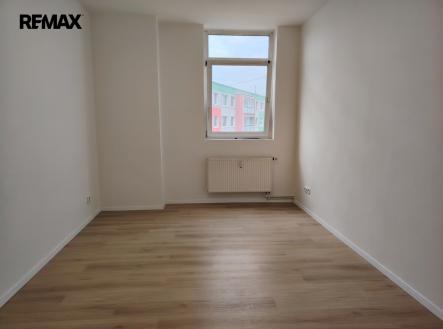 img-20260416-091325.jpg | Pronájem bytu, 1+kk, 27 m²