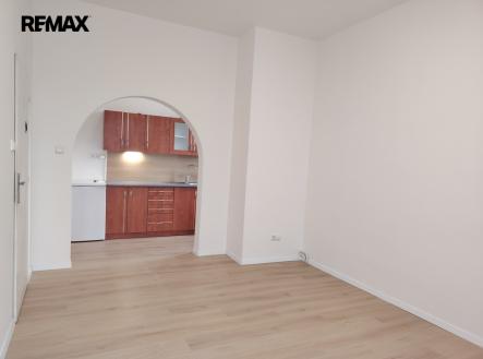 img-20260416-091421.jpg | Pronájem bytu, 1+kk, 27 m²