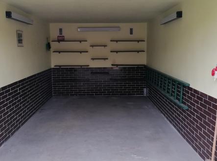 img-20221014-090131.jpg | Pronájem - malý objekt/garáž