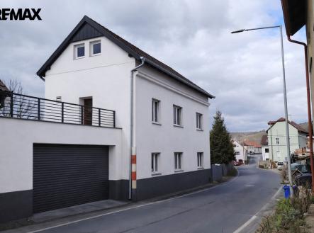 chatgpt-image-26.3.2026-15-54-06.png | Prodej - dům/vila, 140 m²