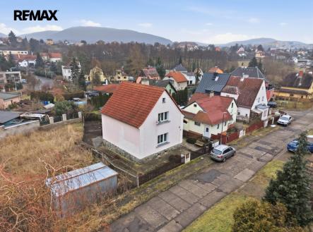rodinny-dum-slovanska-skorotice-usti-nad-labem-martin-strojsa-remax-reality001.jpg | Prodej - dům/vila, 96 m²