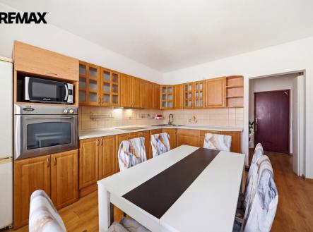 rodinny-dum-nerudova-louny-remax-reality-michal-vais004.jpg | Prodej - dům/vila, 107 m²