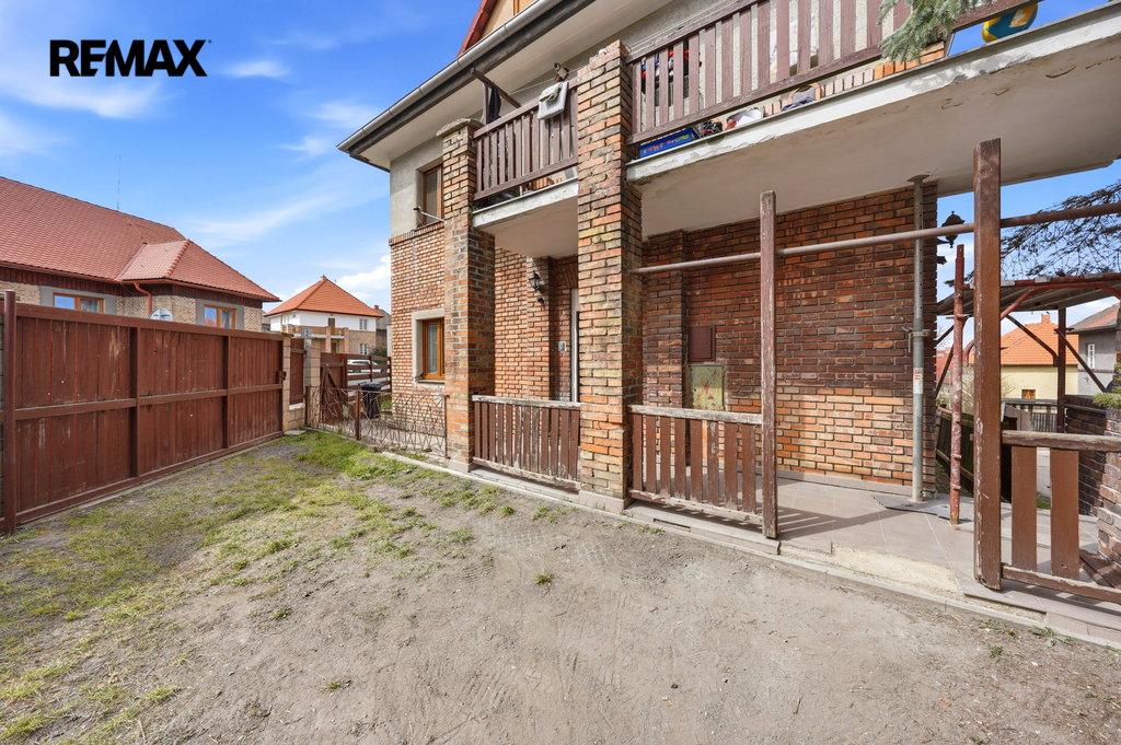 rodinny-dum-nerudova-louny-remax-reality-michal-vais003.jpg