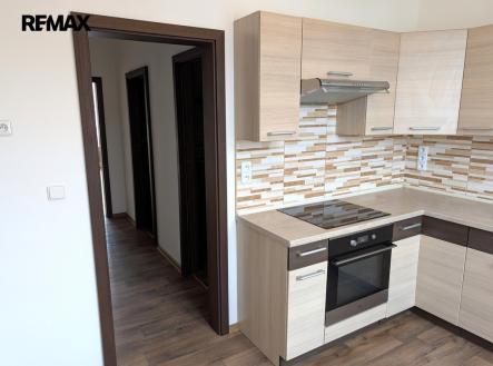 03.jpg | Pronájem bytu, 2+1, 58 m²