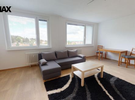 kozisek-team-pronajima-byt-1kk-v-hynaisove-ulici-05182021-205414.jpg | Pronájem bytu, 1+kk, 33 m²