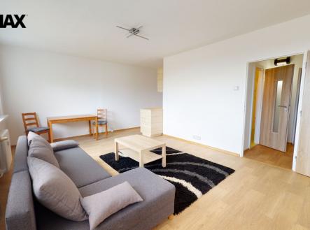 kozisek-team-pronajima-byt-1kk-v-hynaisove-ulici-05182021-205442.jpg | Pronájem bytu, 1+kk, 33 m²