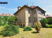 Prodej - dům/vila, 472 m²