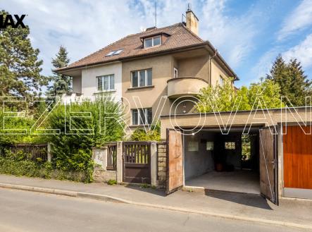 001.jpg | Prodej - dům/vila, 220 m²