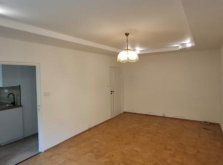 dc484a97-f3a0-4918-b0c3-bab44f1bc914.jpg | Pronájem bytu, 3+1, 84 m²