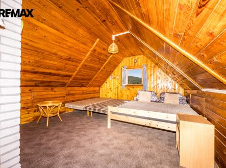 Spaní v podkroví | Prodej - chata/rekreační objekt, 44 m²