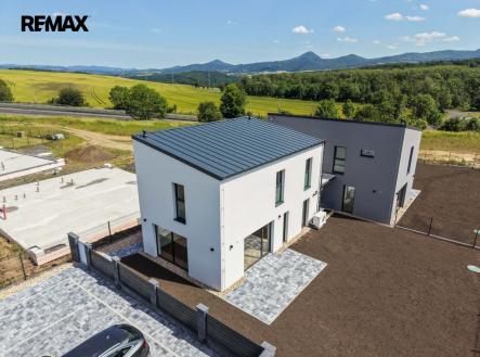 novostavba-kladruby-martin-strojsa-reality-makler-remax001.jpg | Prodej - dům/vila, 104 m²