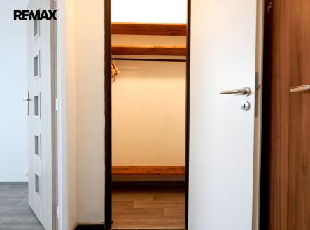 dscn7038nova.jpg | Pronájem bytu, 1+1, 41 m²