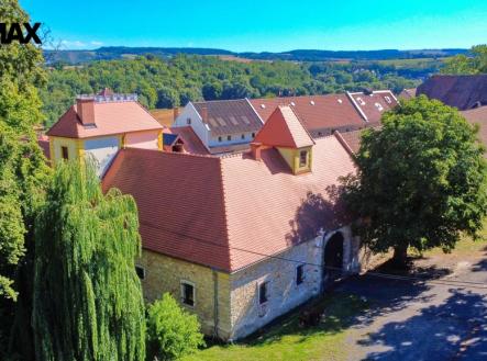 dji-0143-1.jpg | Prodej - zemědělský objekt, 5 600 m²