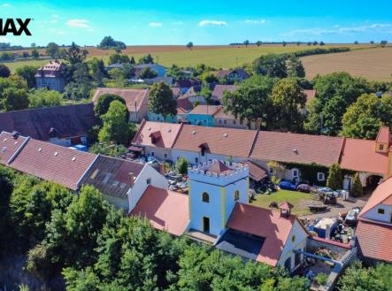 dji-0129-1.jpg | Prodej - zemědělský objekt, 5 600 m²