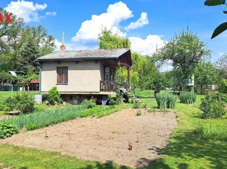 Prodej - pozemek, zahrada, 1 683 m²