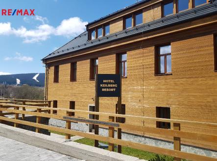 aptdum.bocni.jpg | Prodej bytu, 3+kk, 92 m²