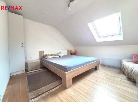 firefly-20250406181812.png | Prodej bytu, 3+1, 80 m²