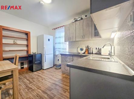 20250506-093218-1.jpg | Prodej - hotel, 644 m²