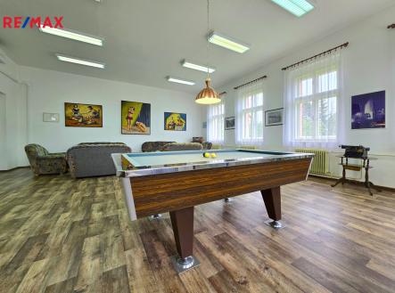 20250507-145802.jpg | Prodej - obchodní prostor, 413 m²