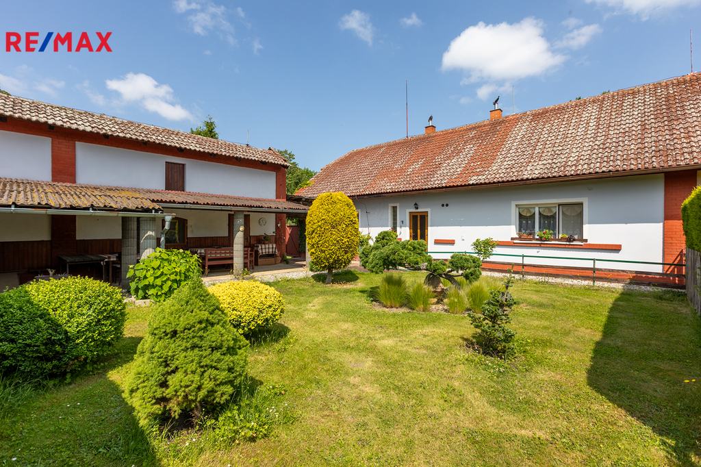 216a9968-hdr.jpg