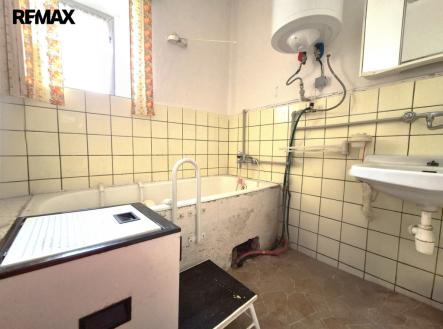 firefly-20250715232626.png | Prodej - dům/vila, 90 m²