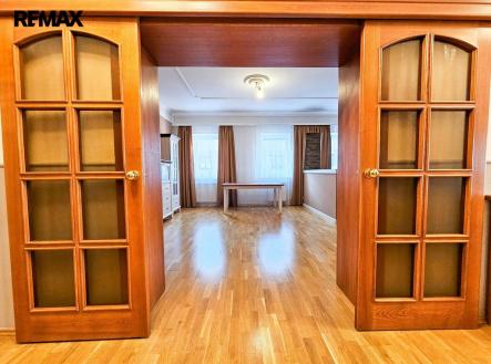 20241110-152441.jpg | Prodej - dům/vila, 397 m²