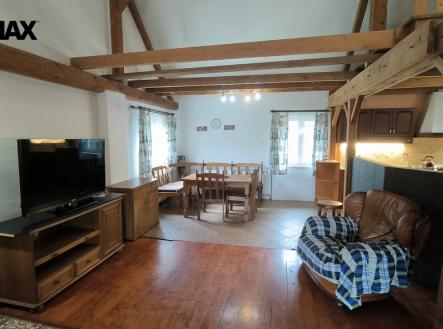 img-20250821-164603.jpg | Prodej - dům/vila, 195 m²