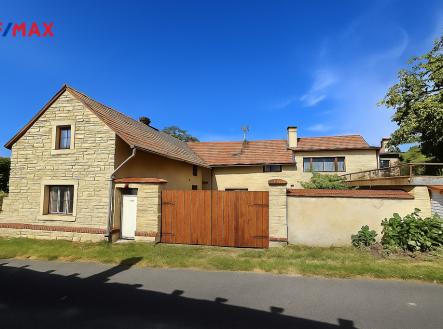 Úprava fasády a vrat AI | Prodej - dům/vila, 170 m²