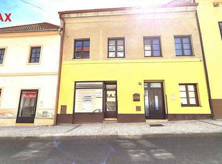 firefly-20250913182237.png | Pronájem - jiné, 70 m²