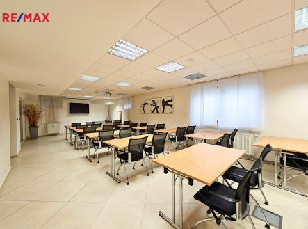 20250912-103159.jpg | Prodej - nájemní dům, 793 m²