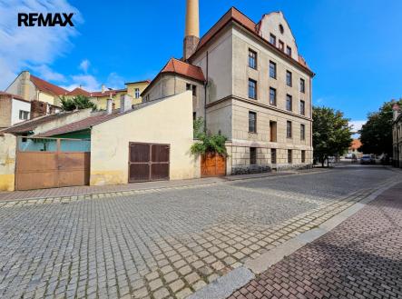 Prodej - skladovací prostor, 2 000 m² obrázek